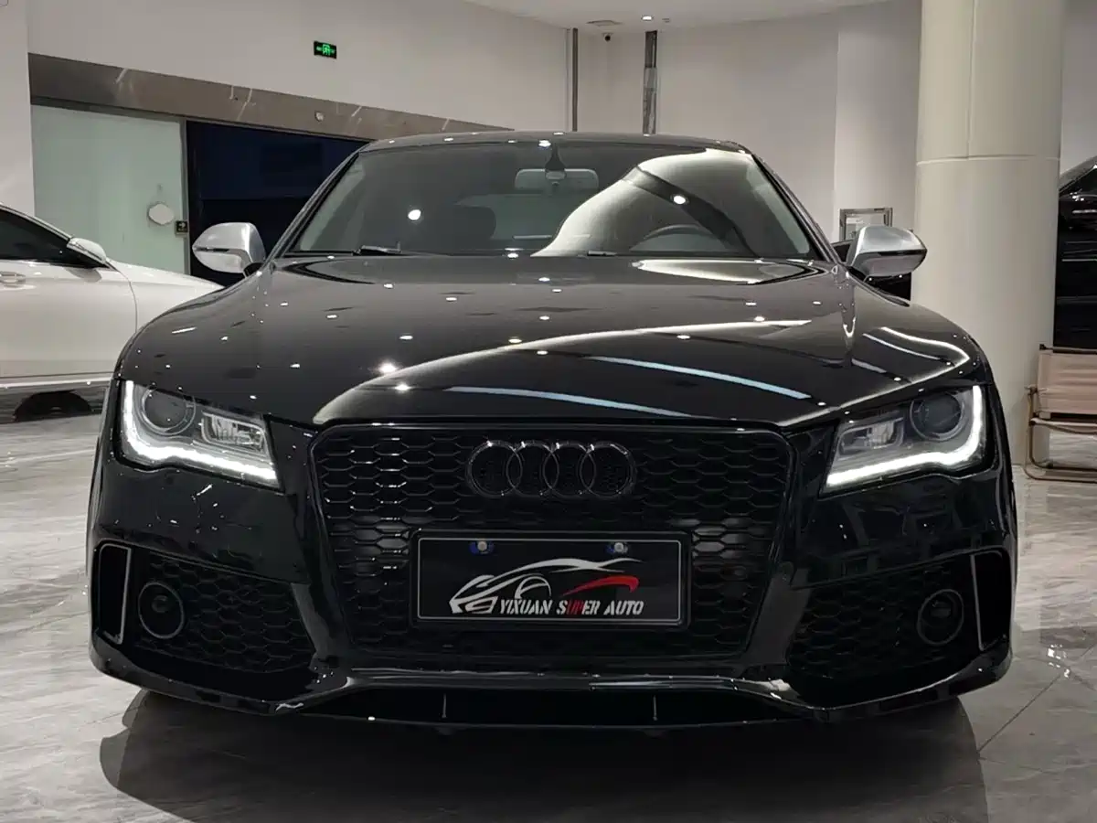 Audi A7 2012 3.0TFSI quattro Luxury Model фото 2