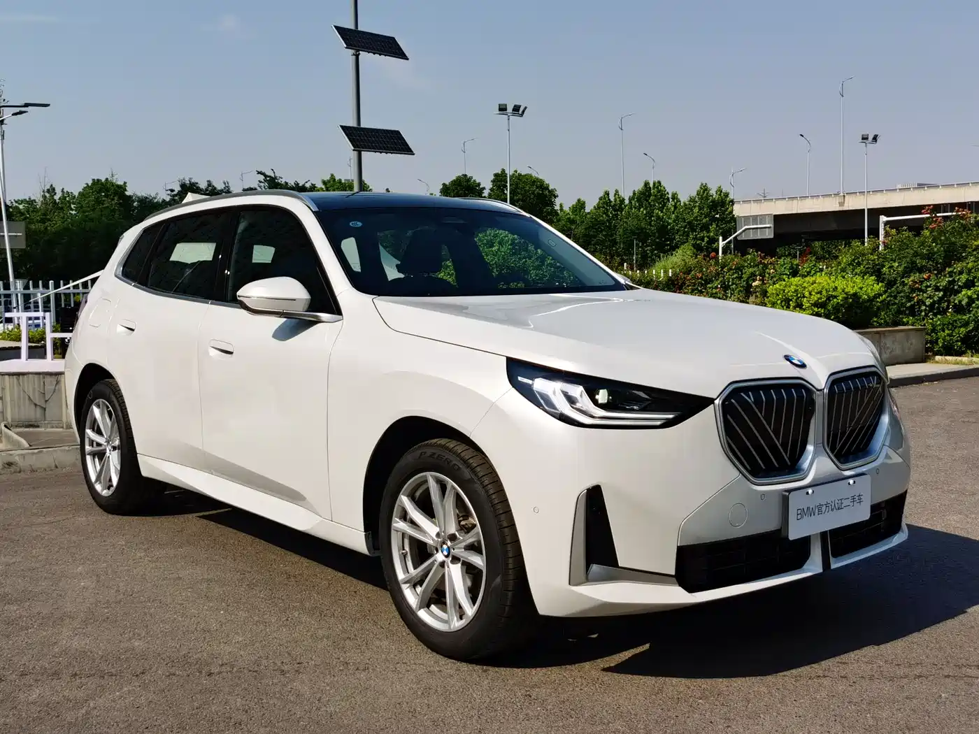 BMW X3 2025 xDrive25L Luxury Package фото 3