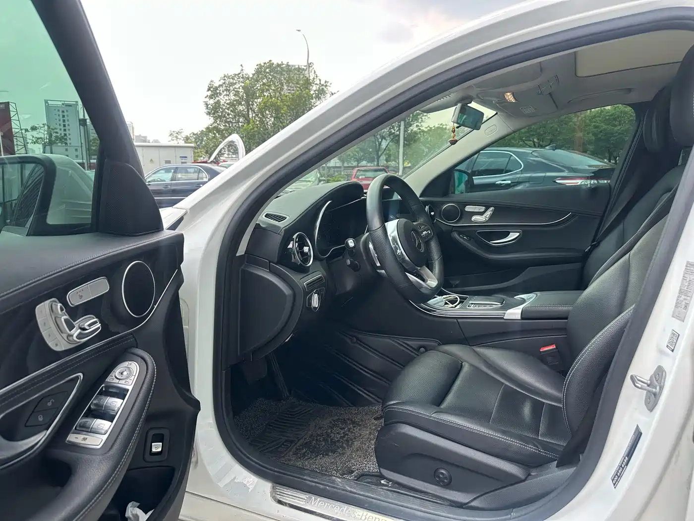 Mercedes-Benz C-Class 2020 C 260 L Sport фото 8