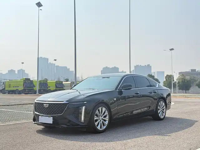 CADILLAC CT6