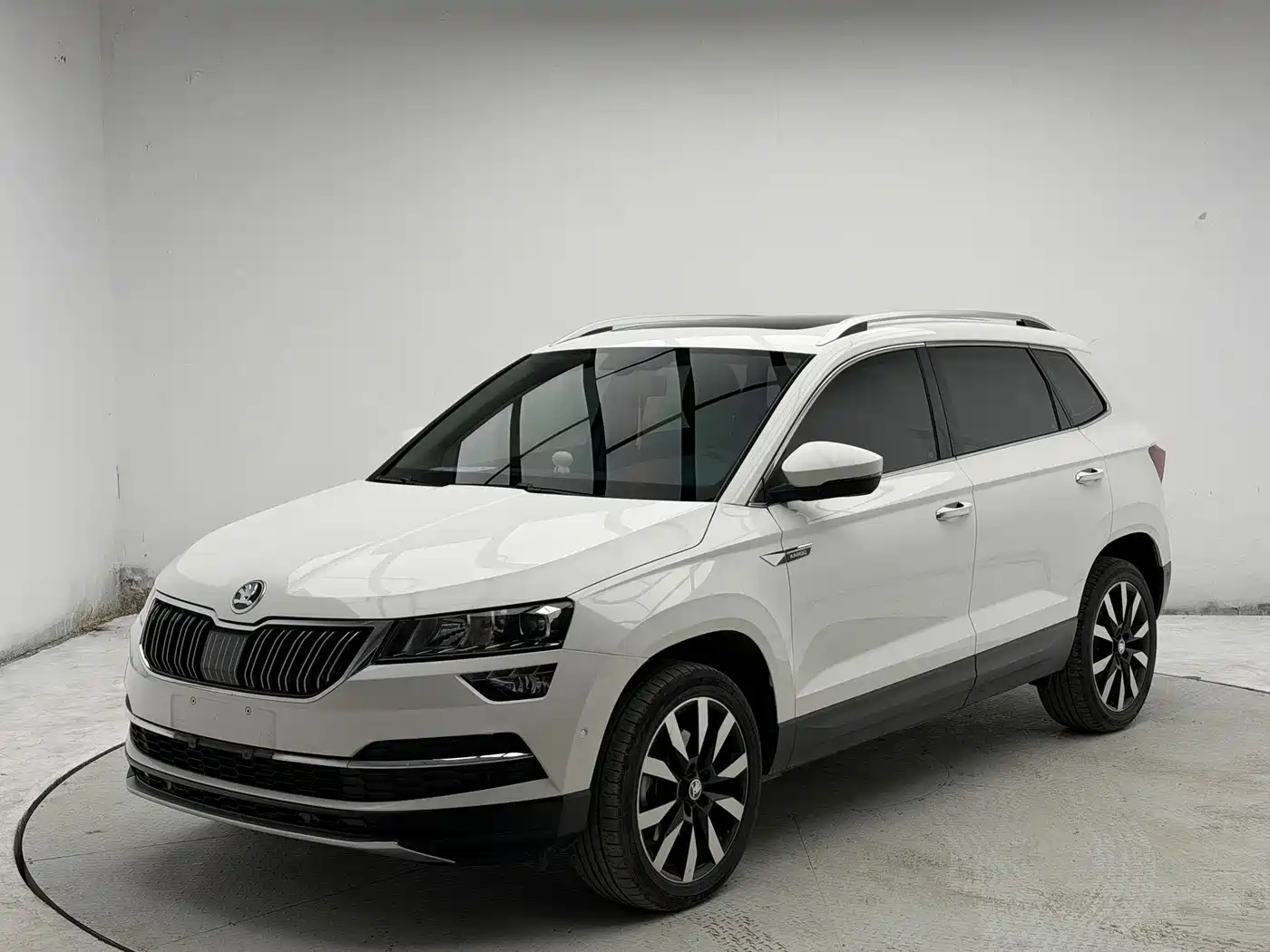Škoda Karoq 2021 TSI280 Luxury Edition