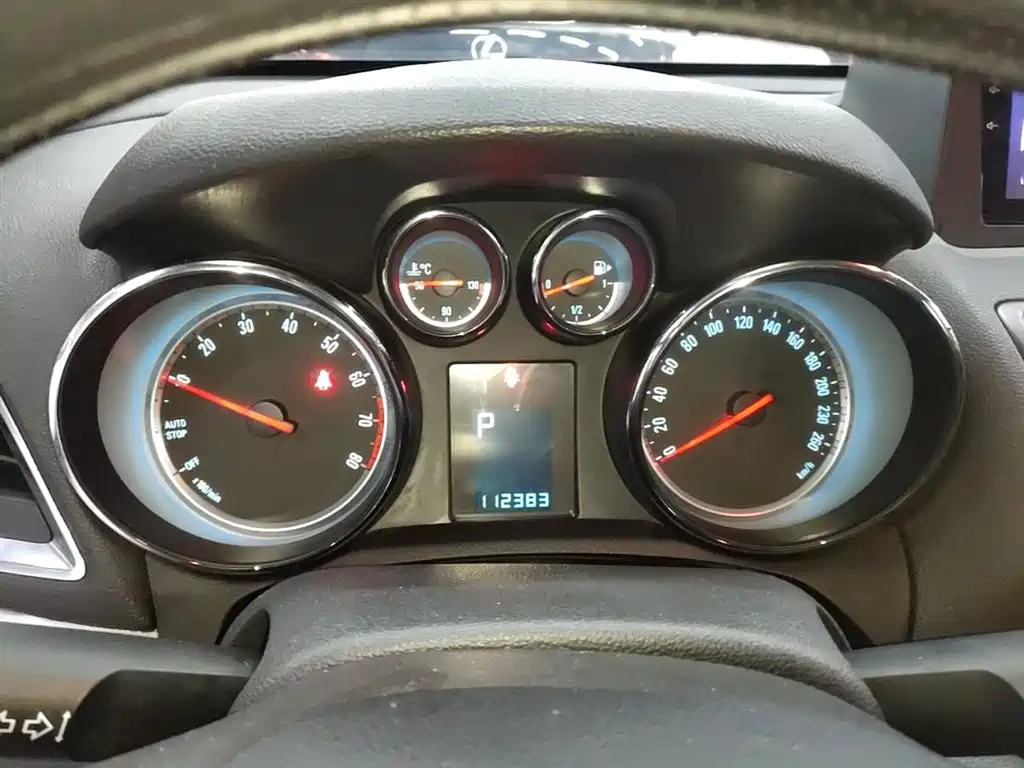 Buick Encore 2015 1.4T Automatic 2WD Urban Elite фото 12