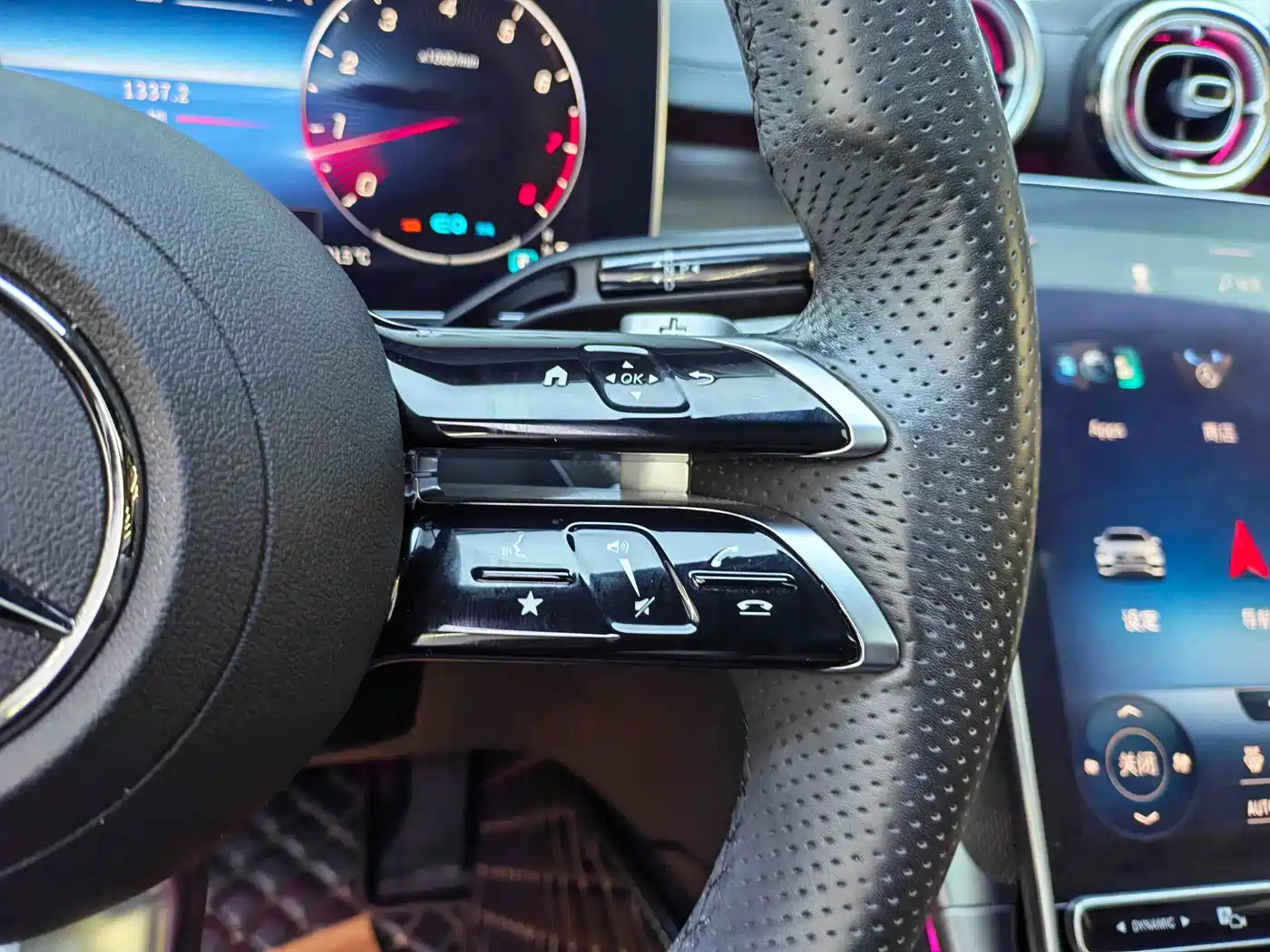 Mercedes-Benz C-Class 2022 C 260 L Sport Edition фото 14