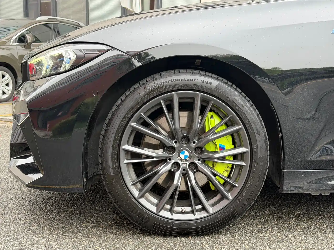 BMW 3 Series 2023 325i M Sport Black Night Package фото 18