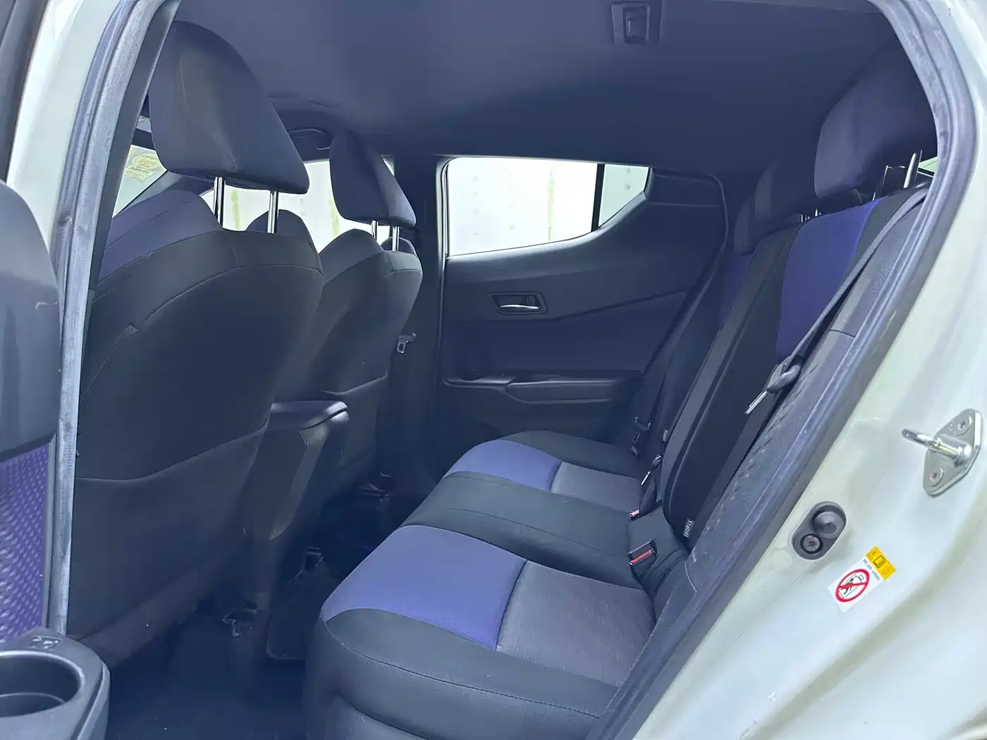 Toyota C-HR 2018 2.0L Luxury Edition China V фото 9