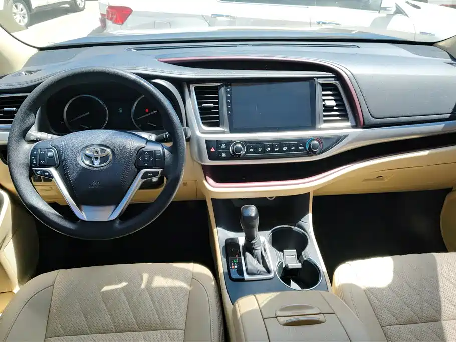 Toyota Highlander 2017 2.0T 2WD Elite 7-Seater фото 12