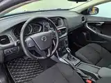 Photo 16 - Volvo V40