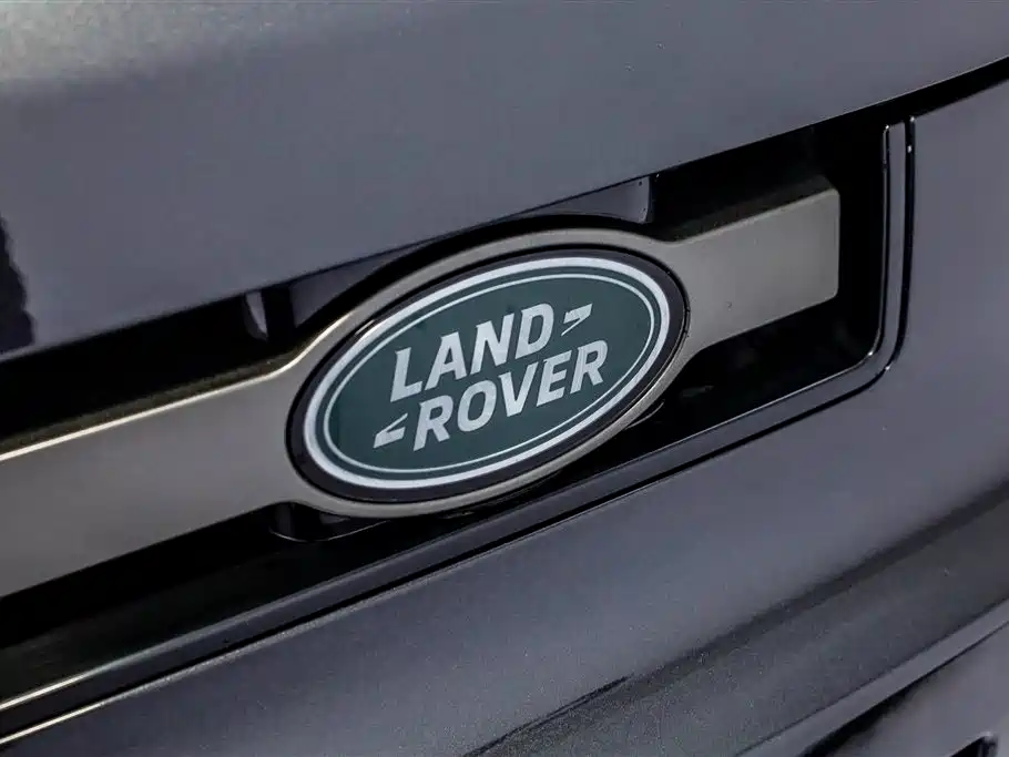 Land Rover Defender 2024 110 3.0T P400 X-DYNAMIC HSE фото 15