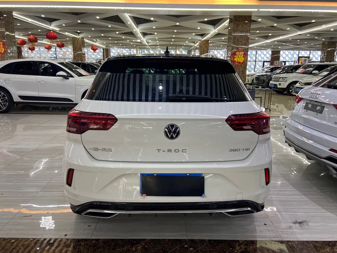 Volkswagen T-ROC 2022 280TSI DSG 2WD R-Line Pro PLUS фото 5