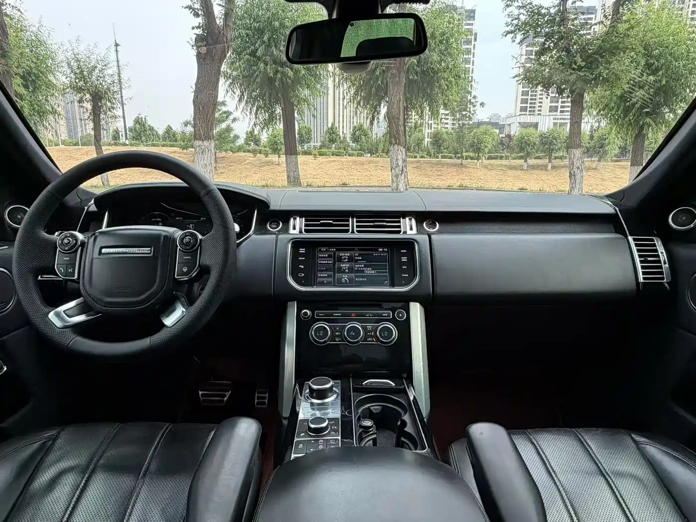 Land Rover Range Rover 2014 3.0 TDV6 Vogue SE фото 5