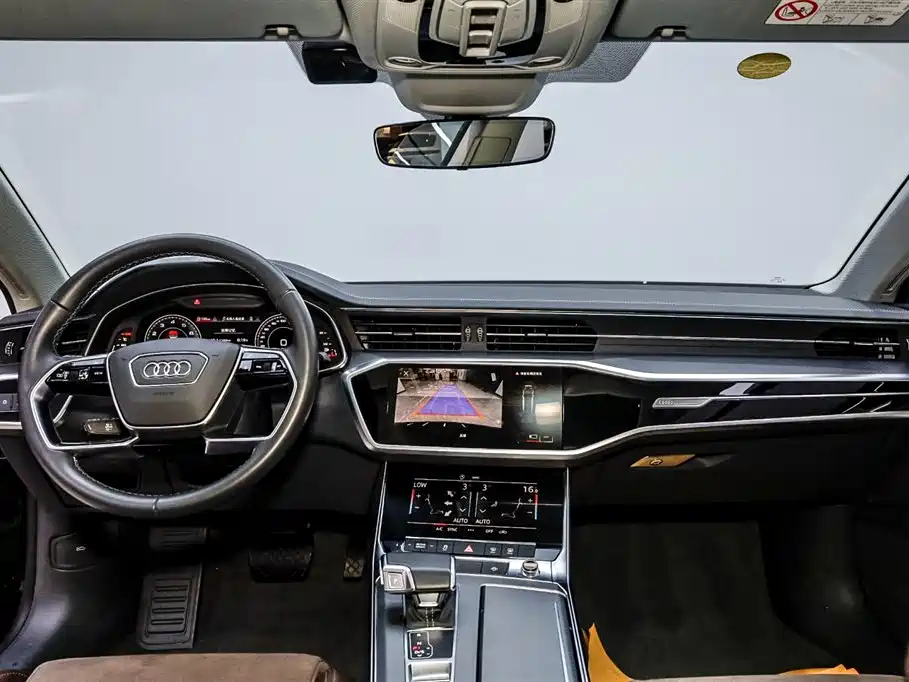 Audi A7L 2024 45TFSI S-line Dream Edition Crystal Package фото 15