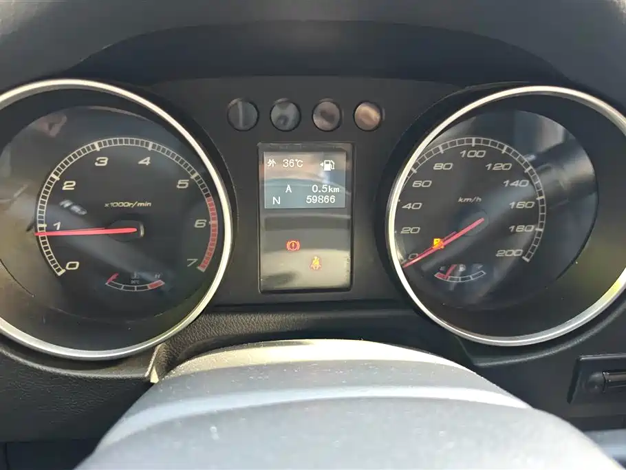 BAIC ORV Beijing Off-Road F40 2019 2.3T Automatic Magic Cube Edition фото 14