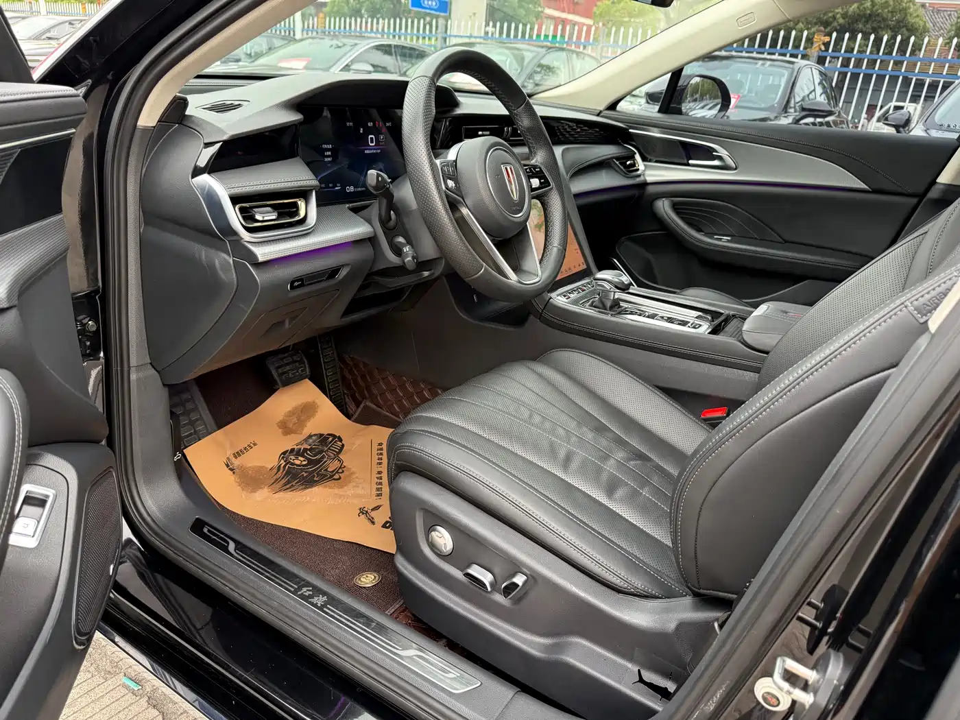 Hongqi H5 2023 2.0T Auto Smart Connect Flag Comfort фото 10