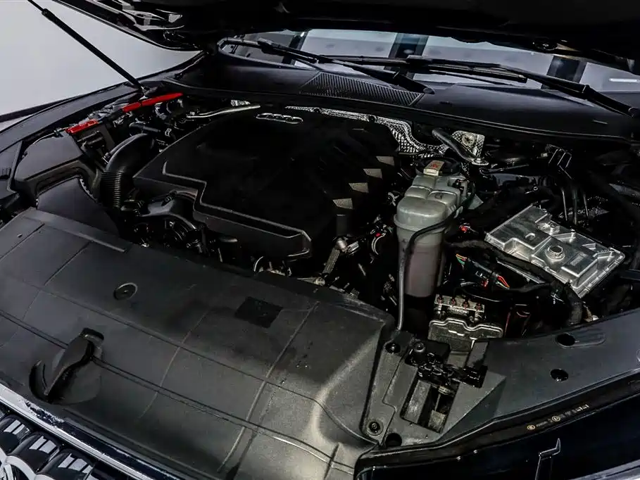 Audi A7L 2024 45TFSI S-line Dream Edition Crystal Package фото 24