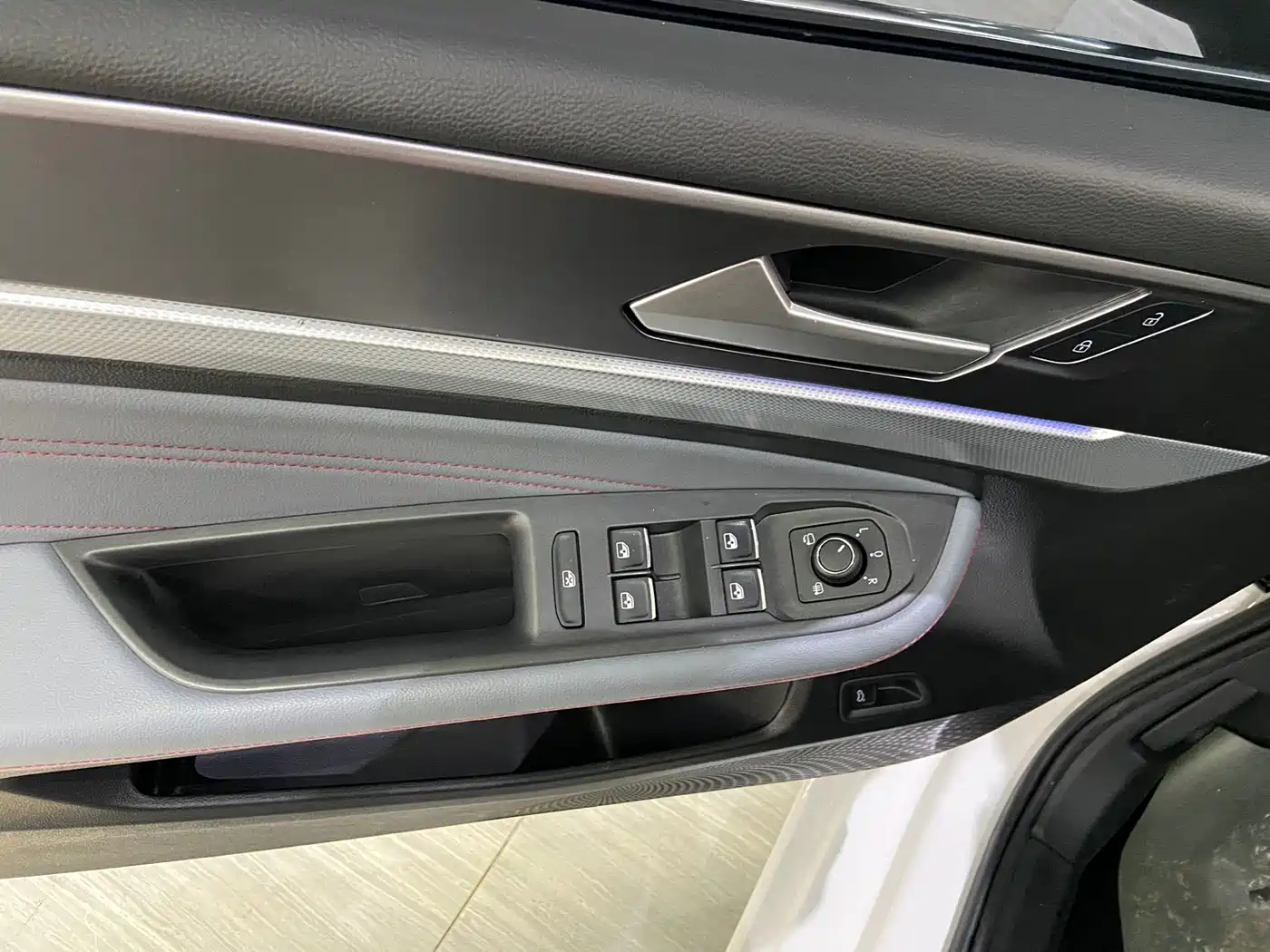Volkswagen Lamando 2023 Lamando L 280TSI DSG Cool Edition фото 16