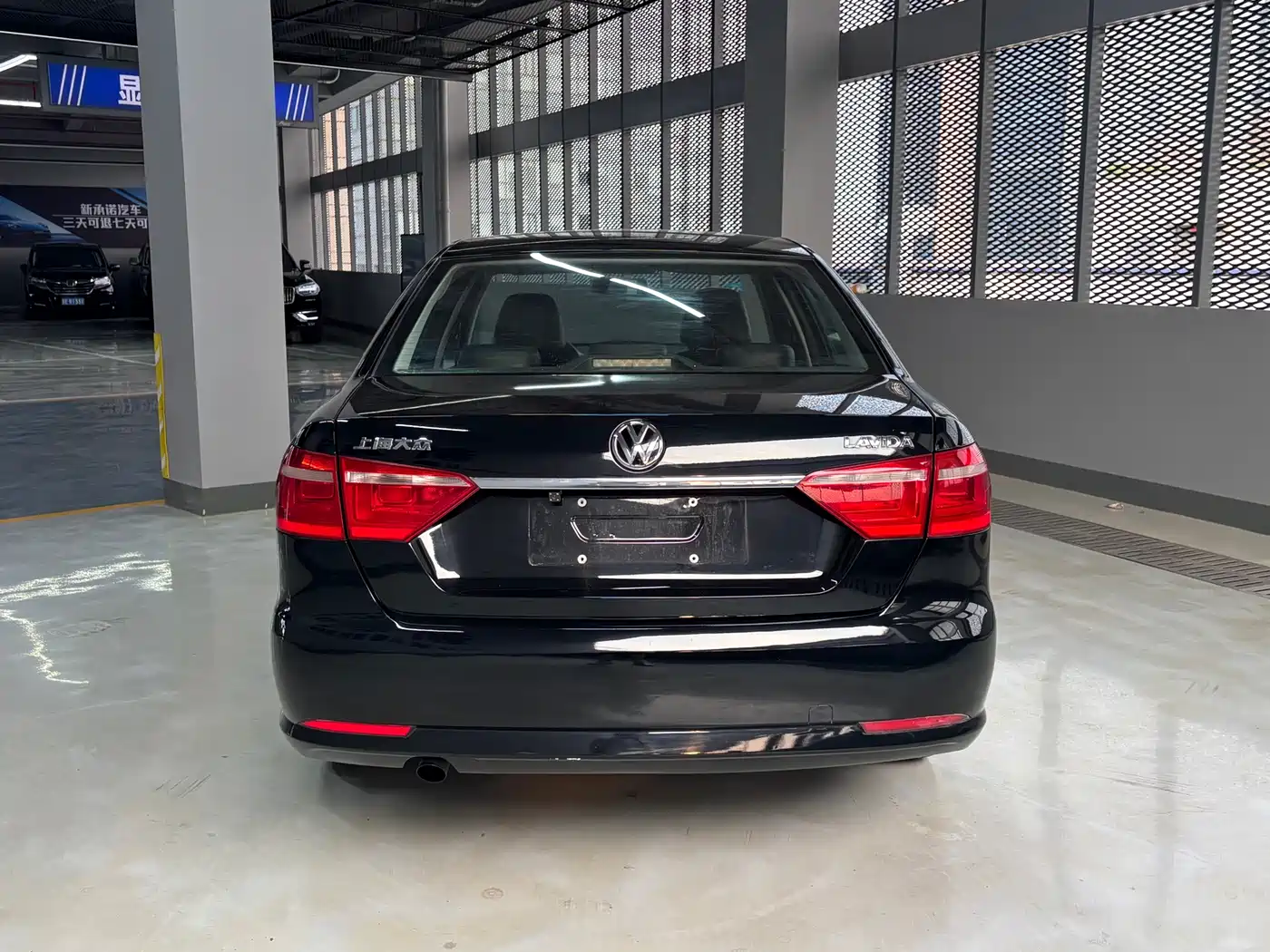 Volkswagen Lavida 2013 Facelift Classic 1.6L Automatic Trend фото 14
