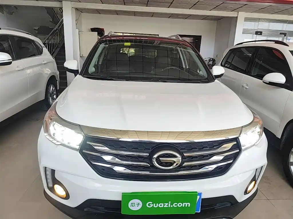 GAC Trumpchi Trumpchi GS4 2015 200T G-DCT Luxury Edition фото 3