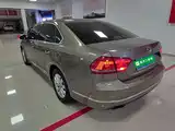 Фото 5 - Volkswagen Passat
