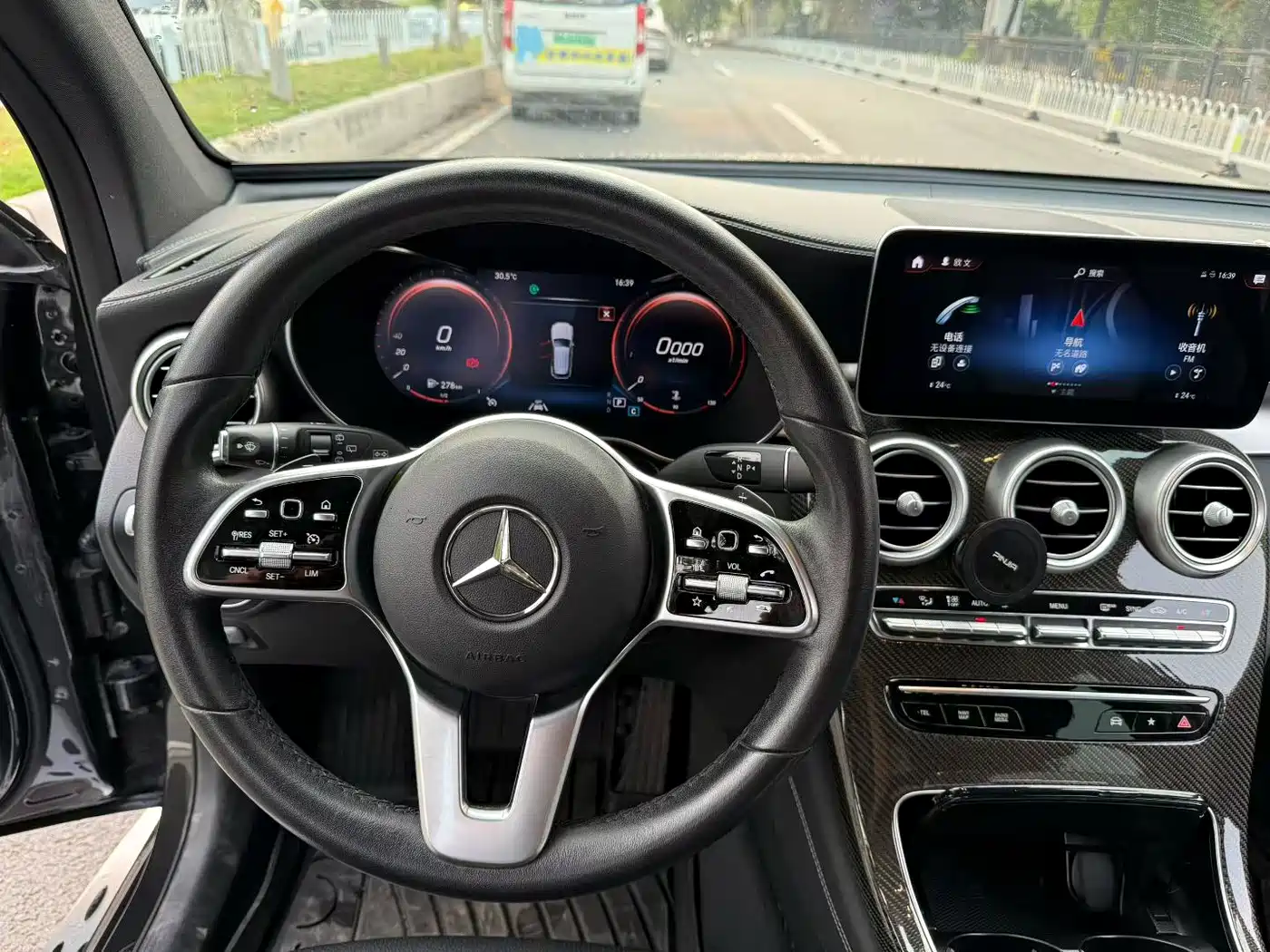 Mercedes-Benz GLC 2020 GLC 300 L 4MATIC Dynamic фото 8