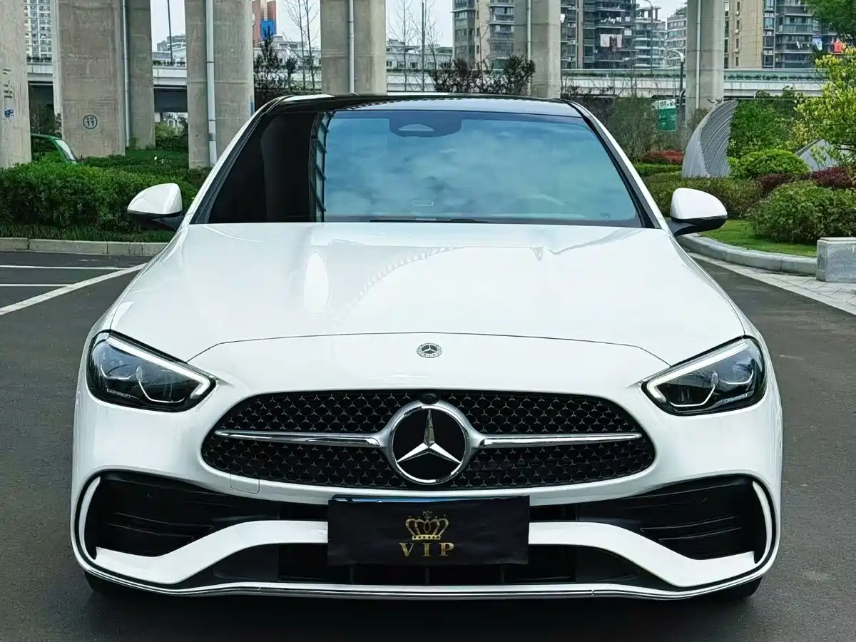 Mercedes-Benz C-Class 2024 Facelift III C 260 L Sport фото 2