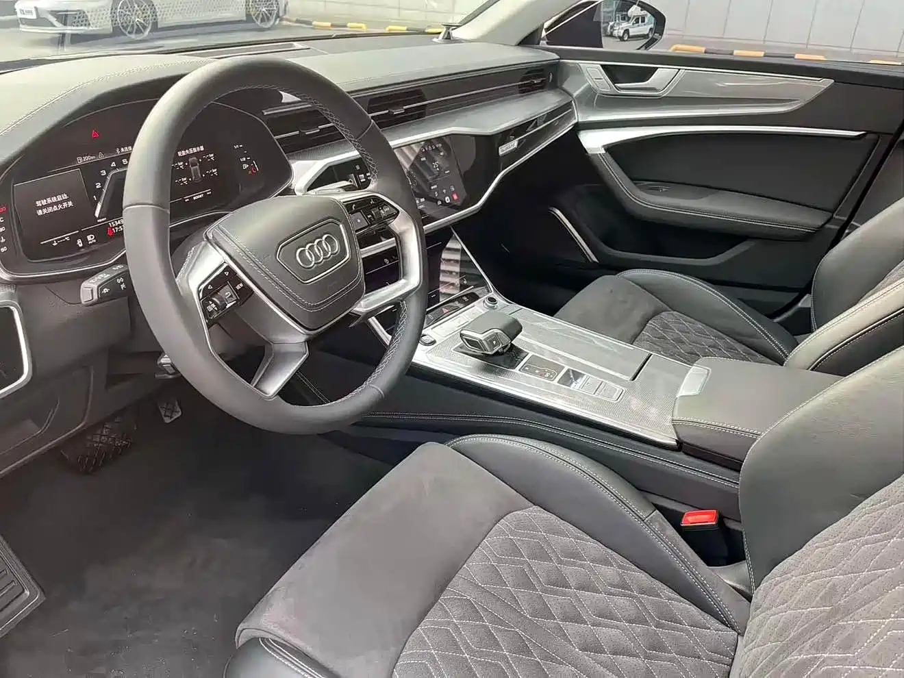 Audi A7L 2024 45 TFSI quattro Premium Luxury фото 5