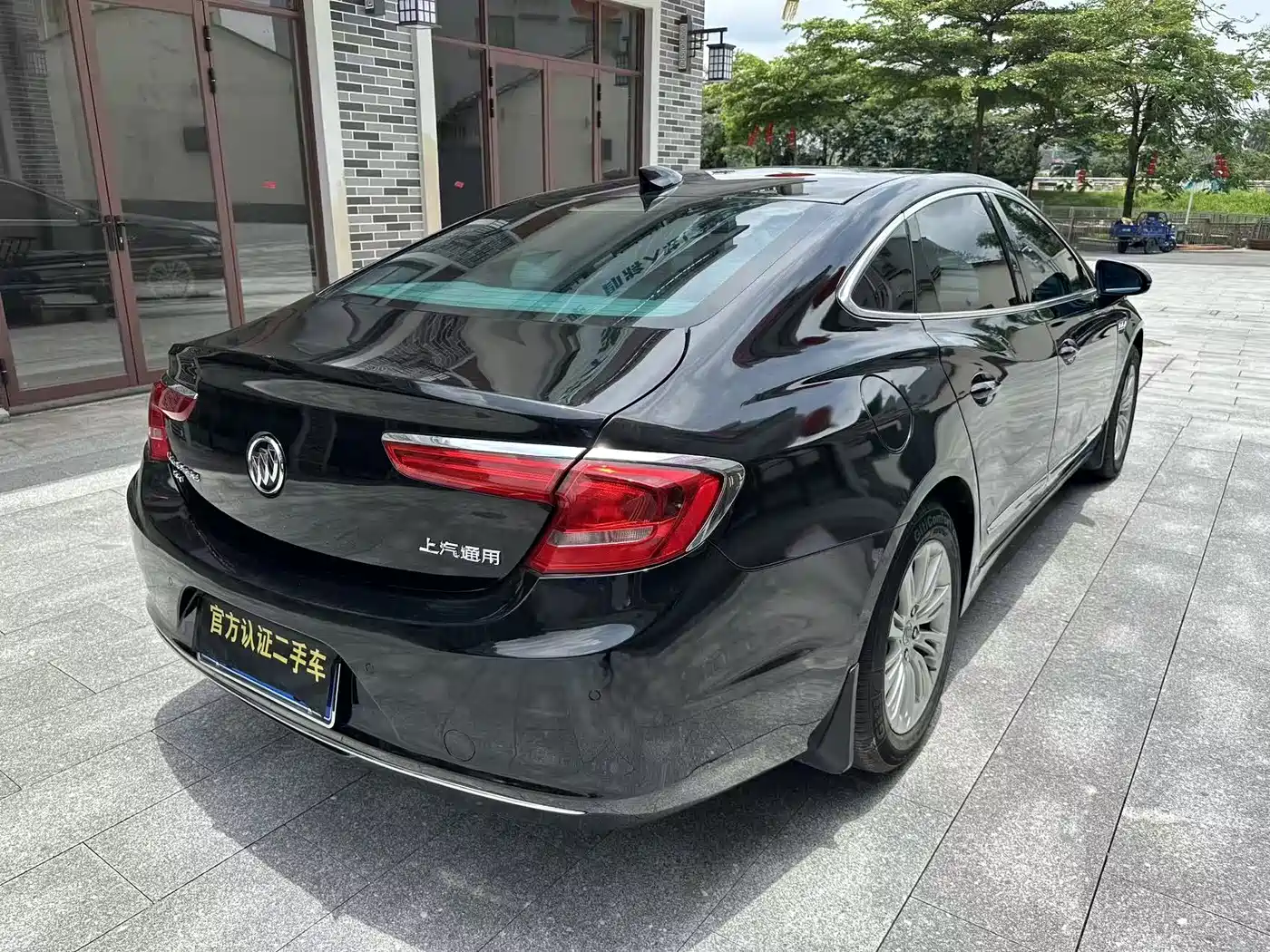 Buick LaCrosse 2016 Facelift 20T Leading фото 3