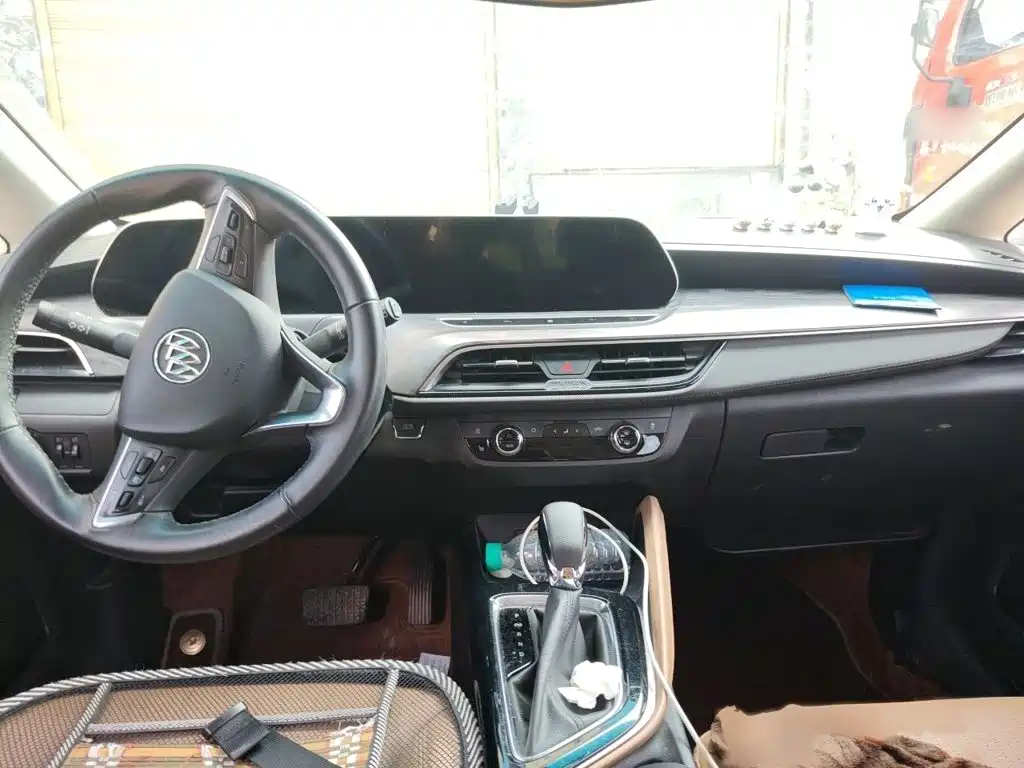 Buick GL6 2022 2021 323T Mild Hybrid Connected Luxury