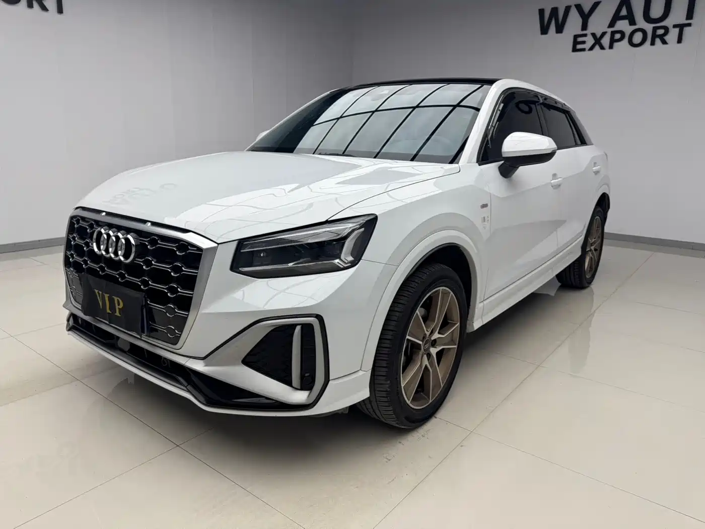 Audi Q2L 2022 35 TFSI Fashion Dynamic