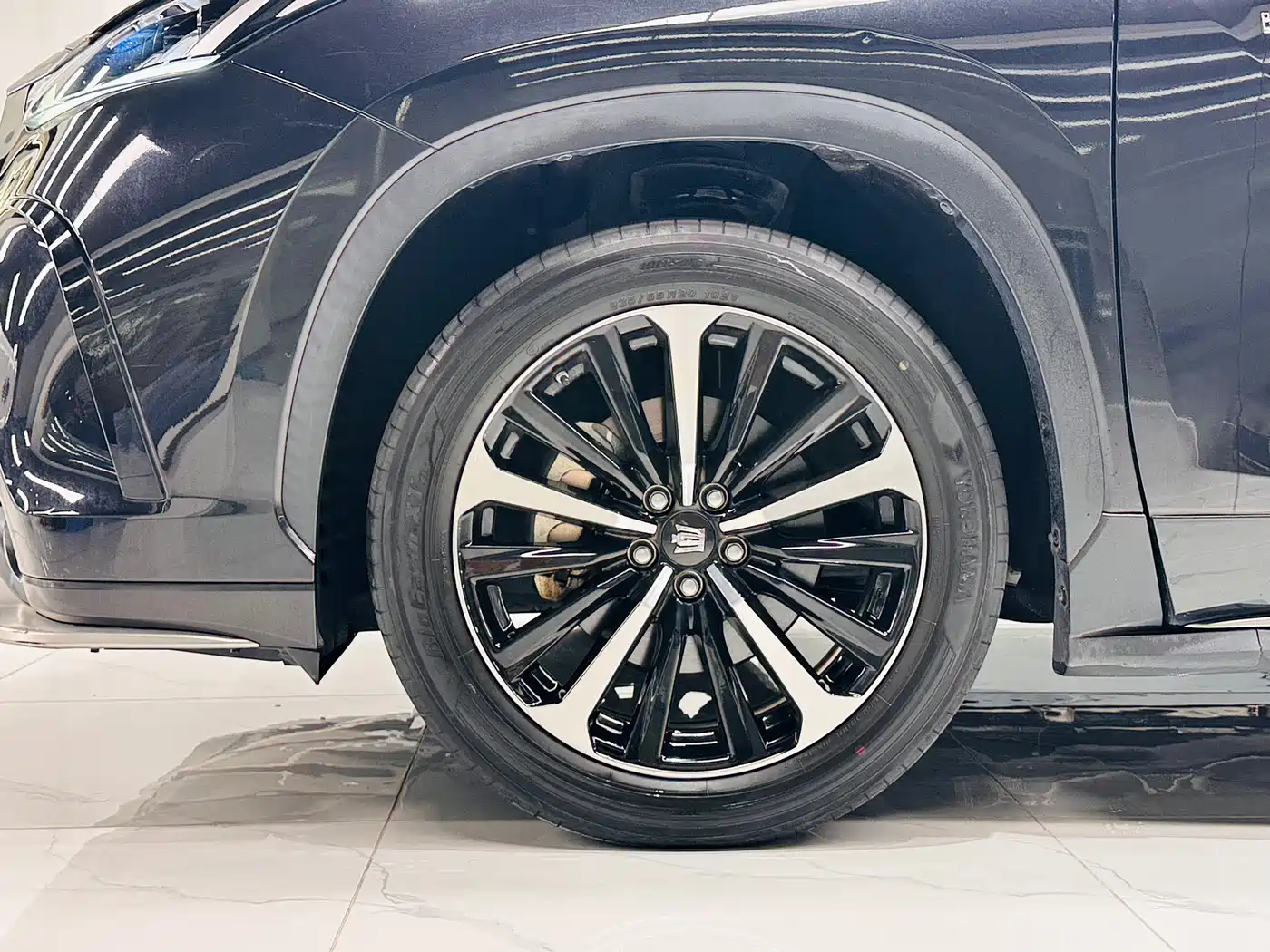 Toyota Crown Kluger 2021 2.5L HEV 4WD Premium фото 14