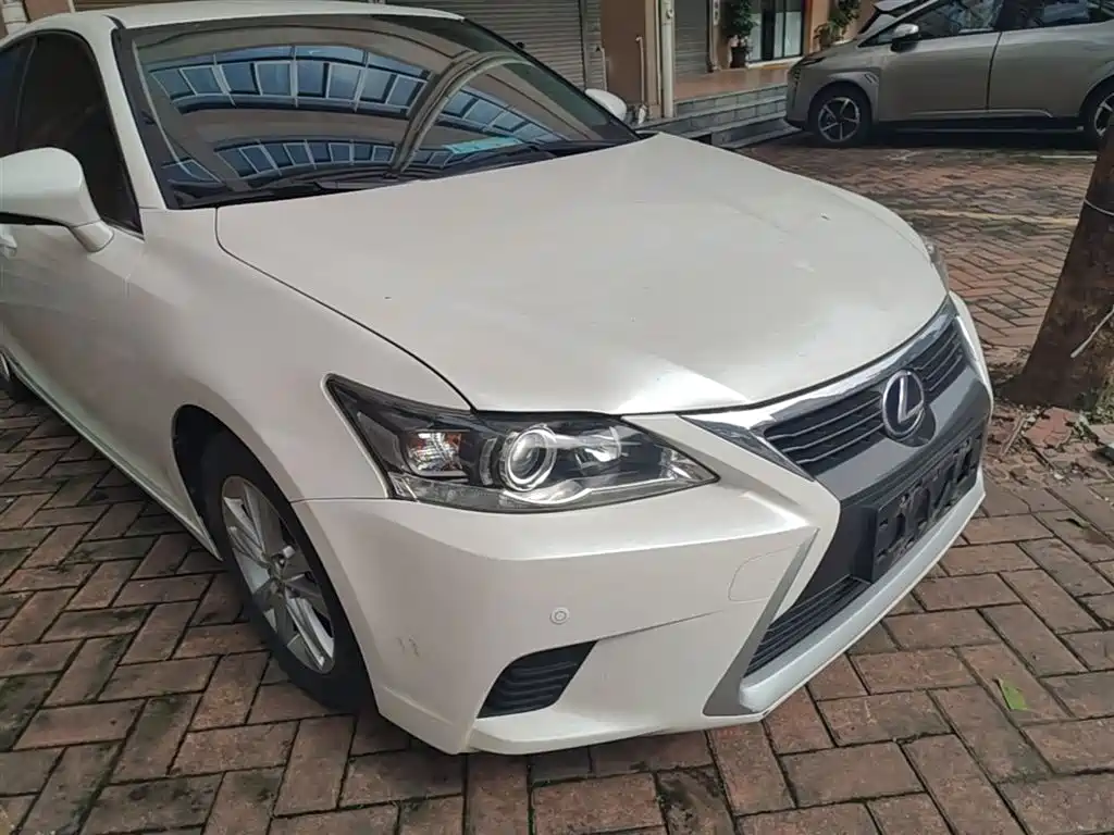 Lexus CT 2014 CT200h Elite Monochrome фото 4