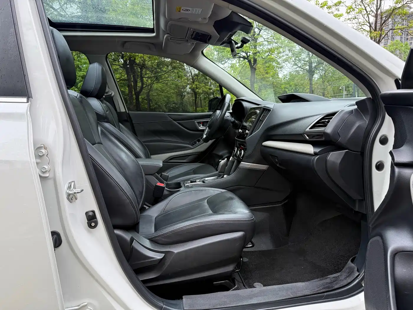 Subaru Forester 2022 2.0i AWD Luxury Edition with EyeSight фото 13