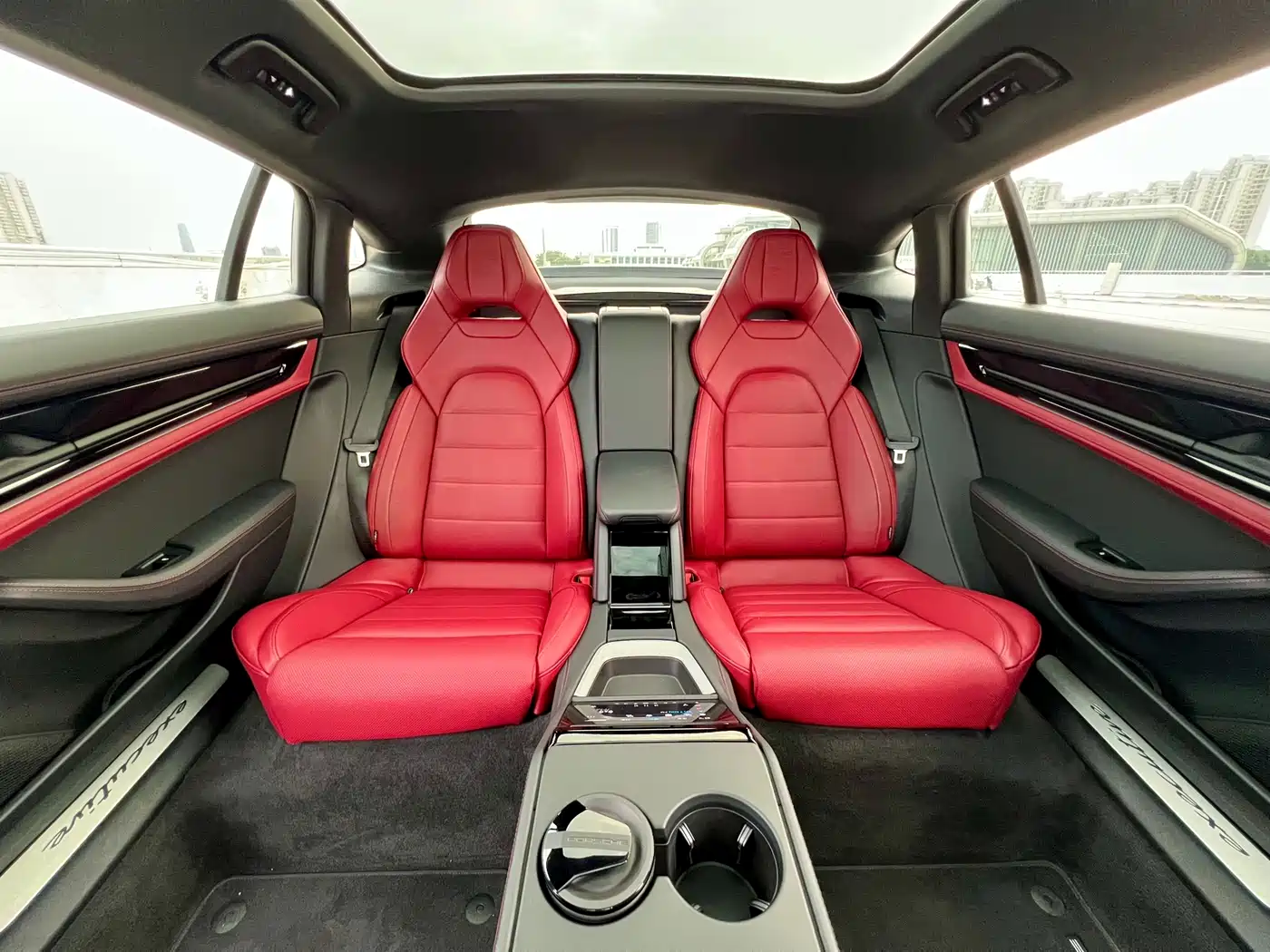 Porsche Panamera 2026 Panamera 4 Executive Long Wheelbase 2.9T фото 9