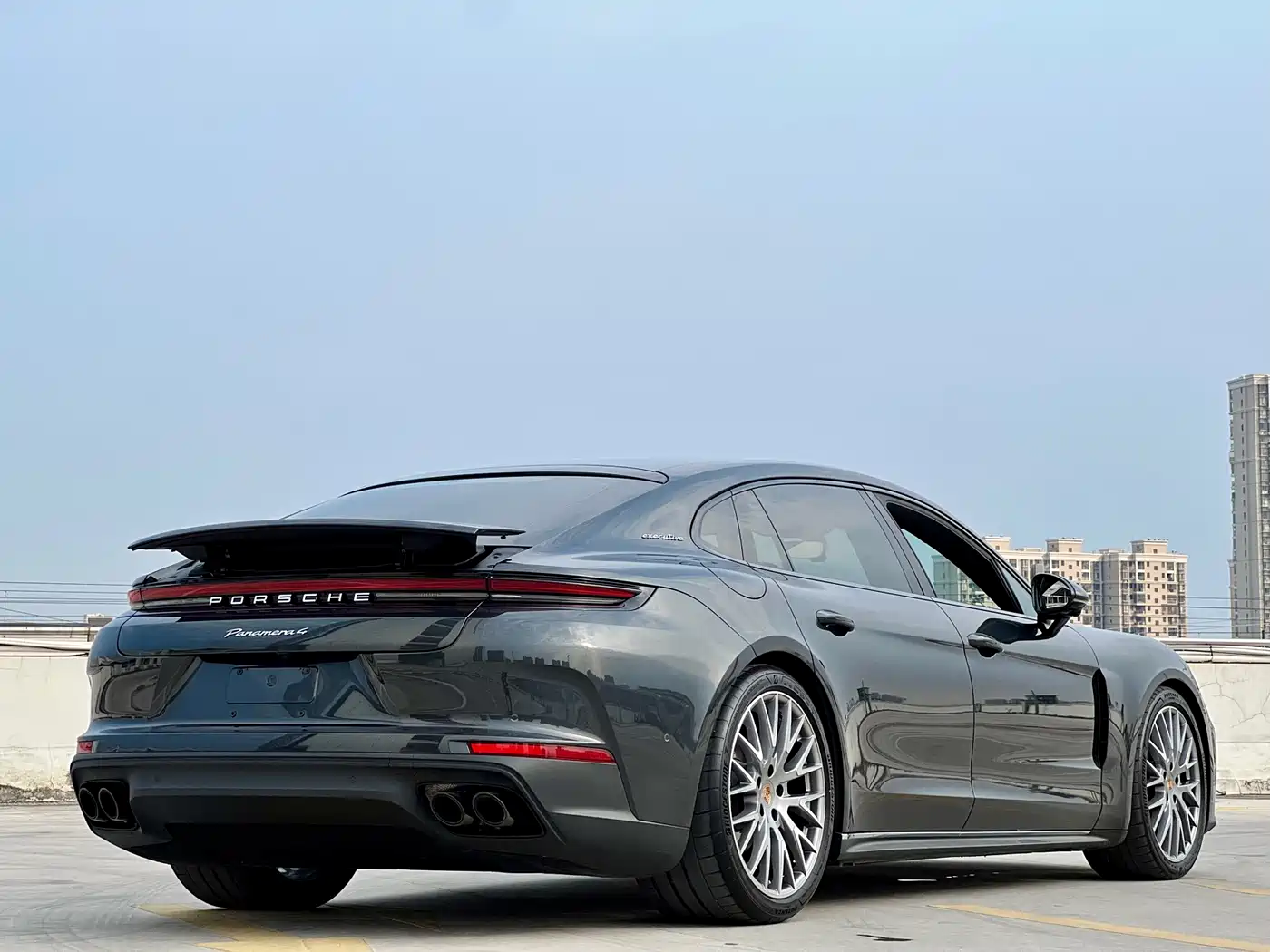 Porsche Panamera 2026 Panamera 4 Executive Long Wheelbase 2.9T фото 11