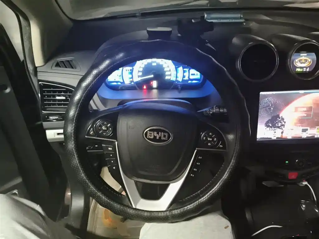 BYD S7 2015 2.0T Upgrade Automatic Premium фото 7