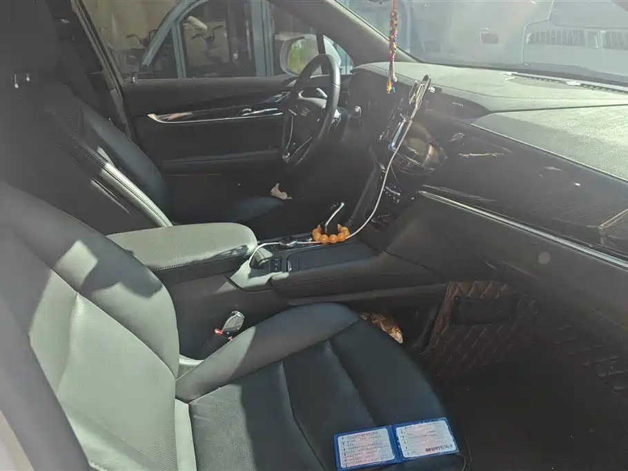 Cadillac XT6 2020 28T 6-Seater Luxury Model фото 8