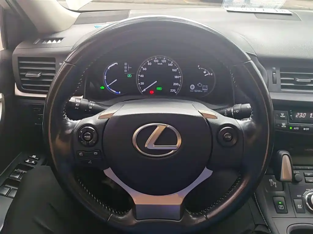 Lexus CT 2014 CT200h Elite Monochrome фото 11