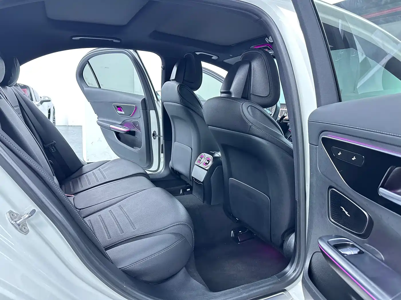 Mercedes-Benz C-Class 2022 C 260 L Sport Edition фото 14