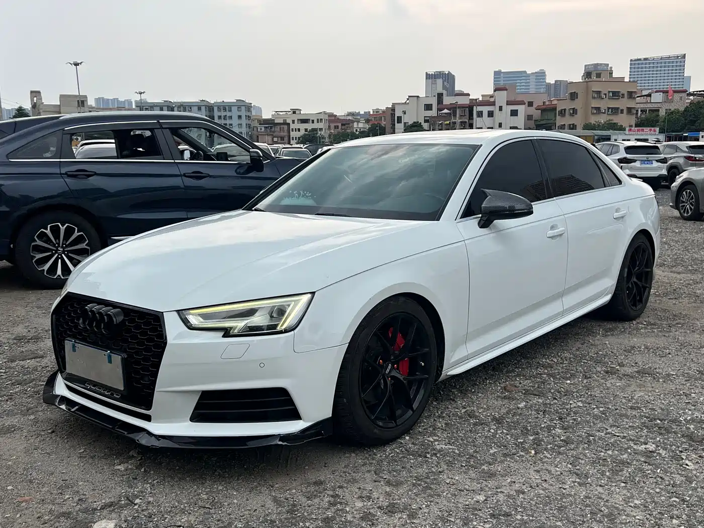Audi A4L 2017 40 TFSI Fashion Edition фото 3