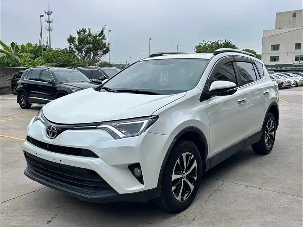 Toyota RAV4 Rongfang 2016 2.0L CVT 2WD Trend (China V)
