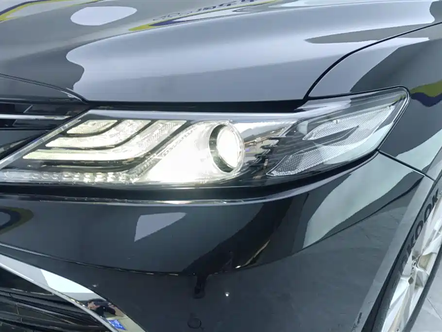 Toyota Camry 2023 2.0G Luxury Edition фото 5