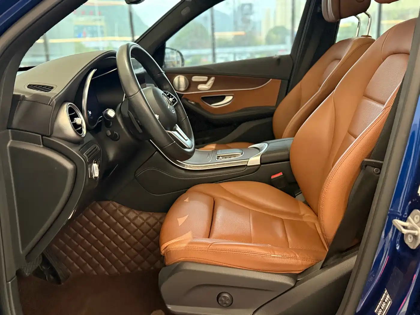 Mercedes-Benz GLC 2021 GLC 300 L 4MATIC Sporty фото 13