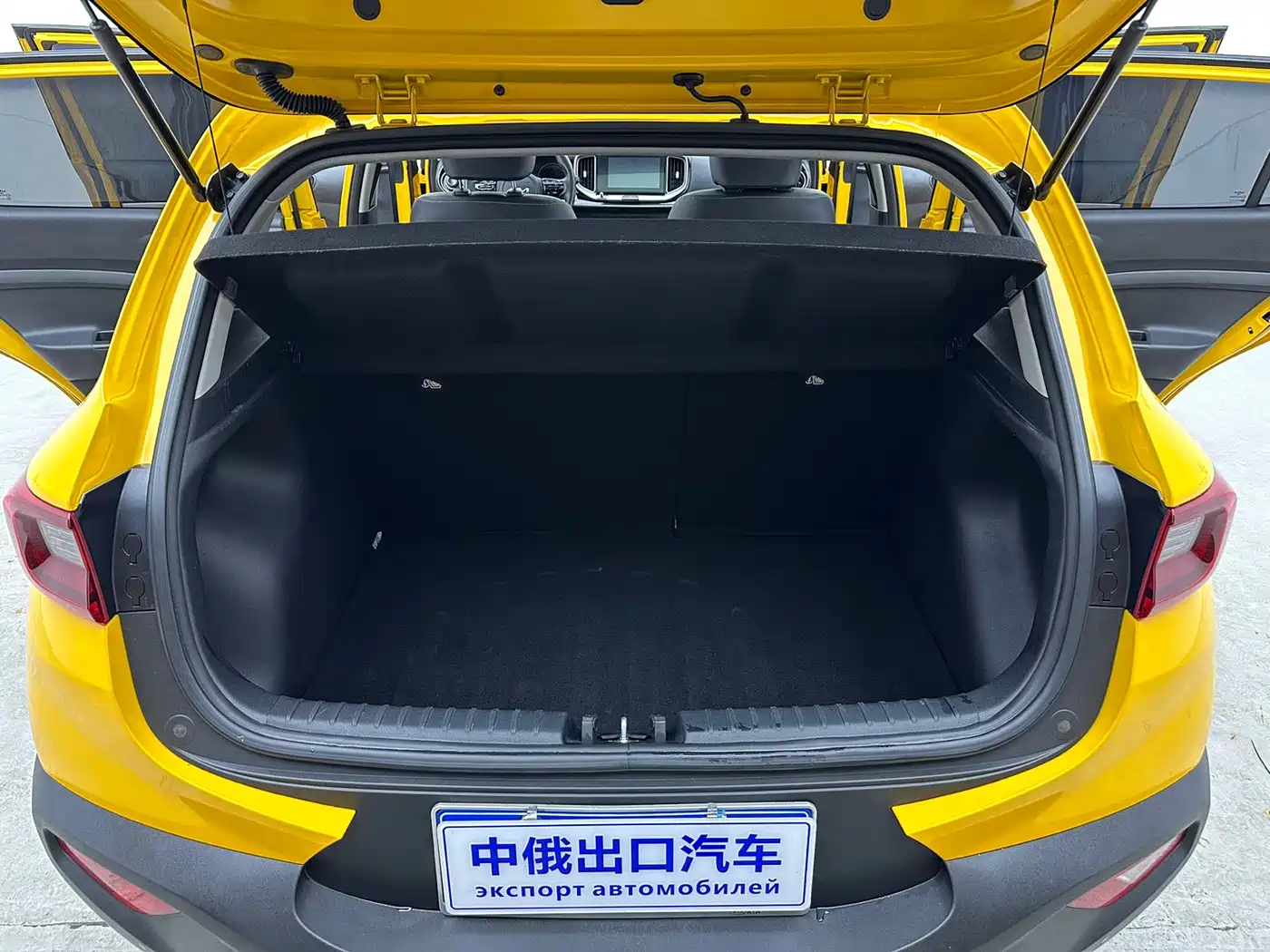 Kia KX1 2021 1.4L CVT Fun Sunroof Version фото 18