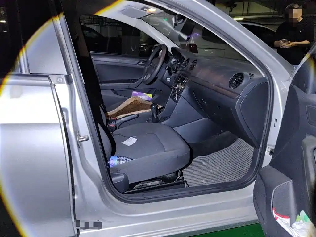 Volkswagen Jetta 2015 Value Edition 1.6L Manual Fashion фото 20