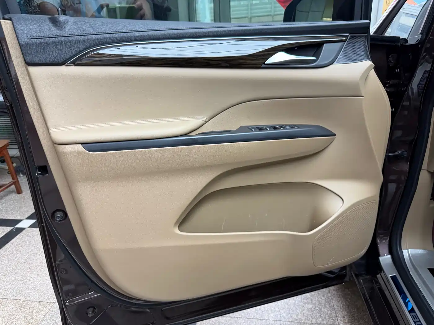 Buick GL8 2018 ES 28T Luxury Type China VI фото 12