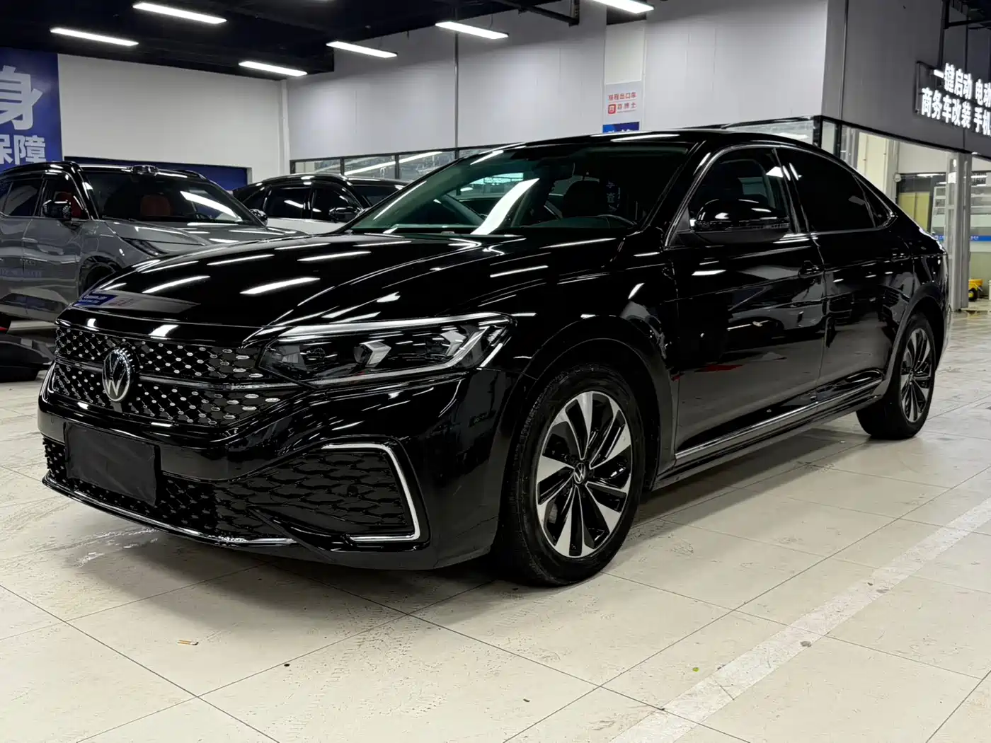 Volkswagen Passat 2022 280TSI Elite Edition
