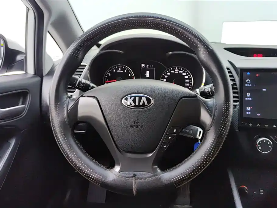 Kia K3 2016 1.6L Automatic GL фото 15