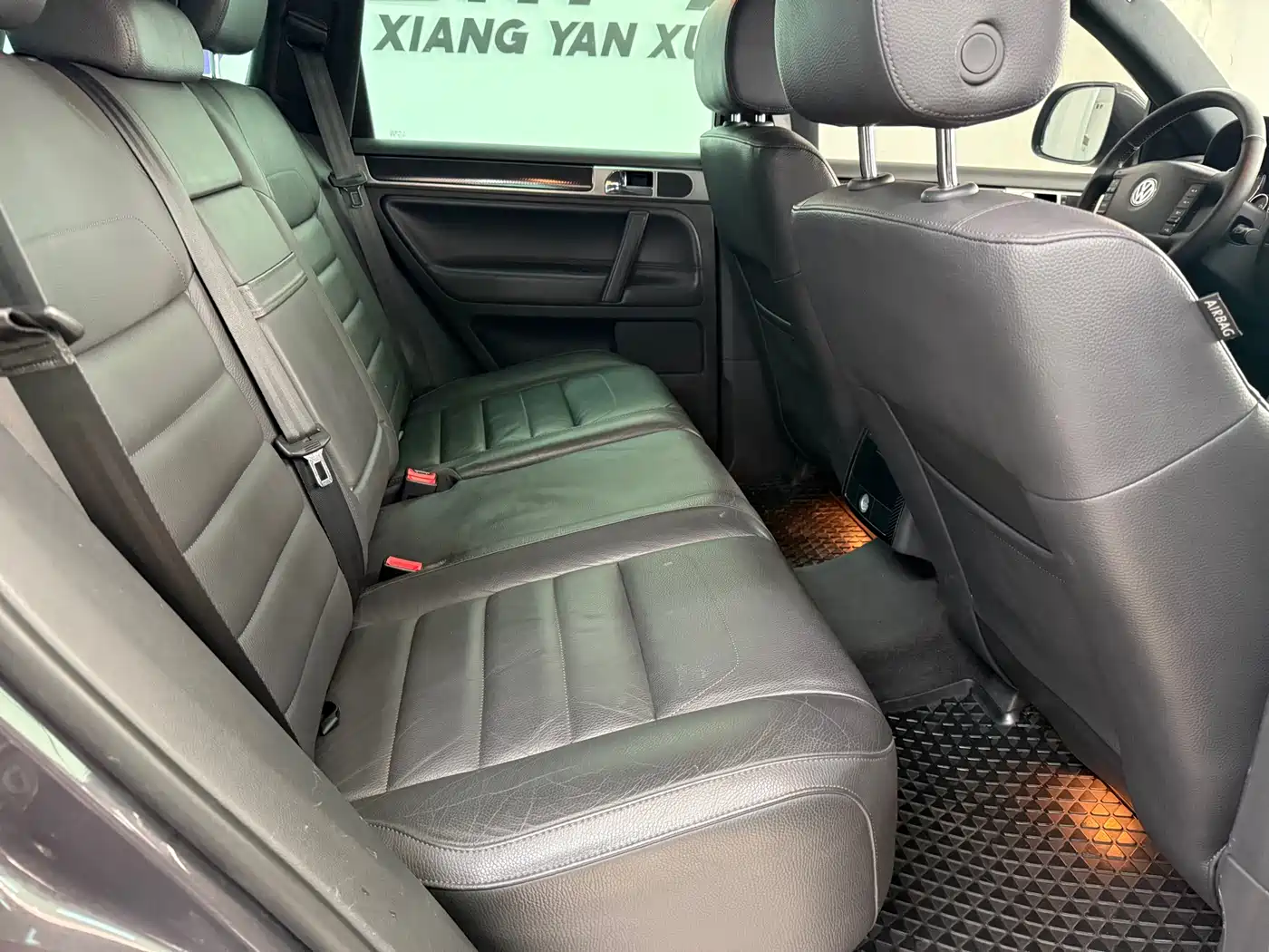 Volkswagen Touareg 2010 3.6 Limited Top Edition фото 13