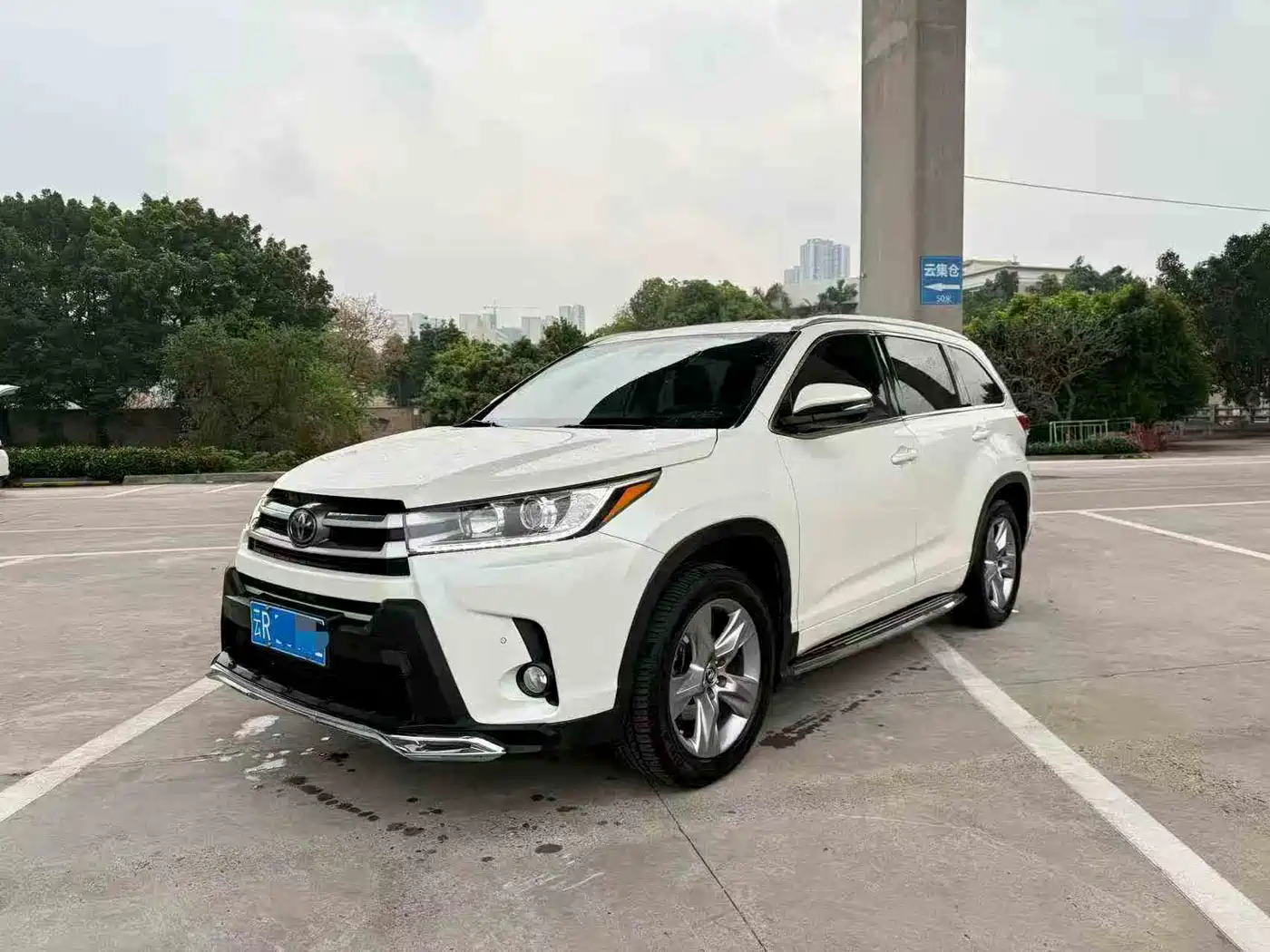 Toyota Highlander 2018 2.0T 4WD Luxury 7-seater (China V)