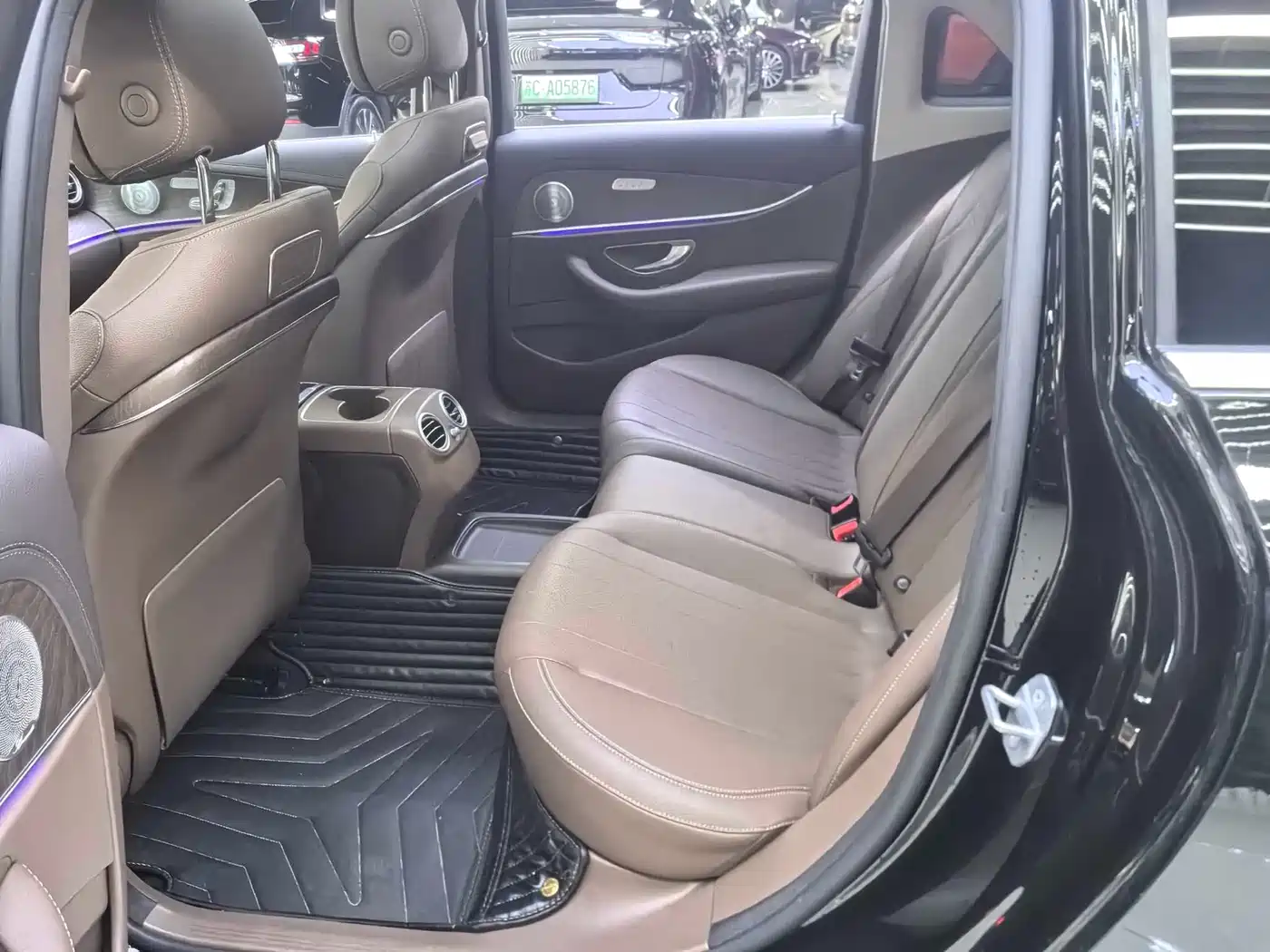 Mercedes-Benz E-Class 2019 E 300 L Fashion фото 7