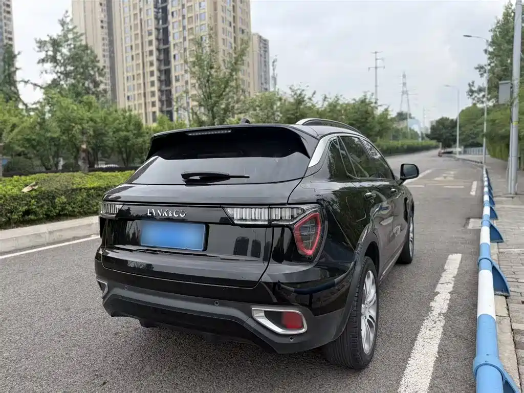 Lynk & Co 01 2019 2.0T 2WD Type Pro Version China VI фото 7